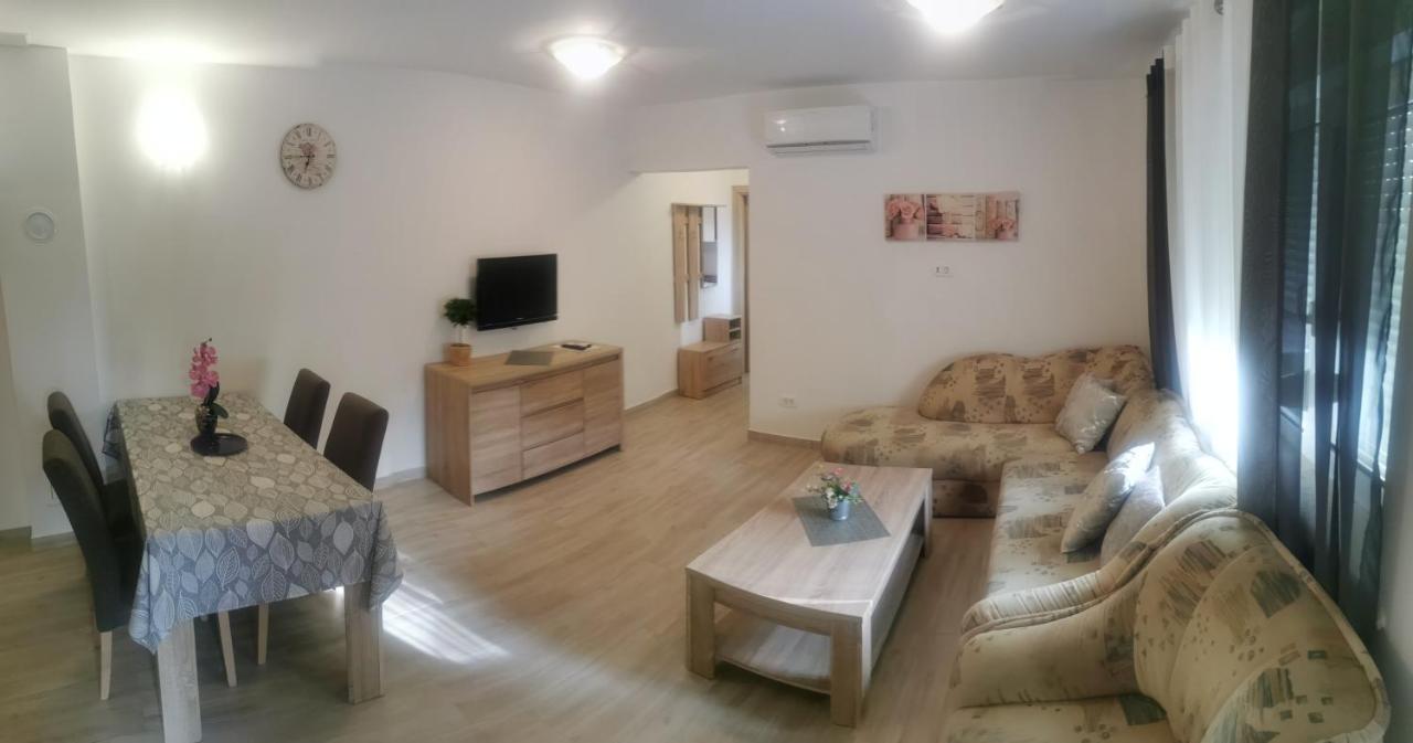 Apartments Slisko Poreč Exteriér fotografie